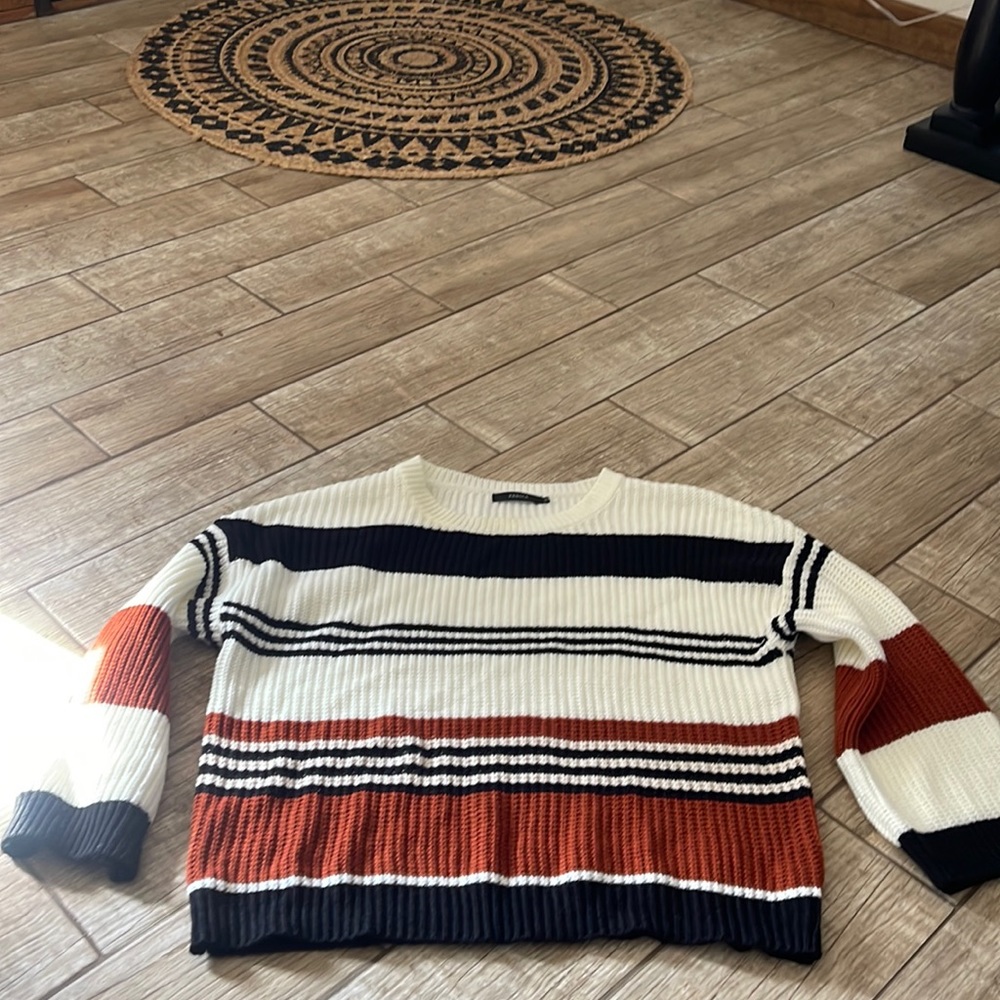 NWOT Sweater